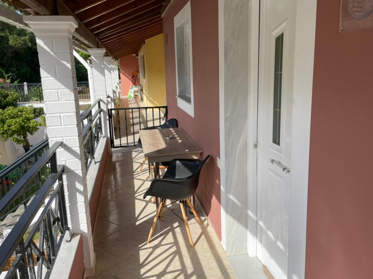 Apartamento Angelika House 2 Marathiás Exterior foto